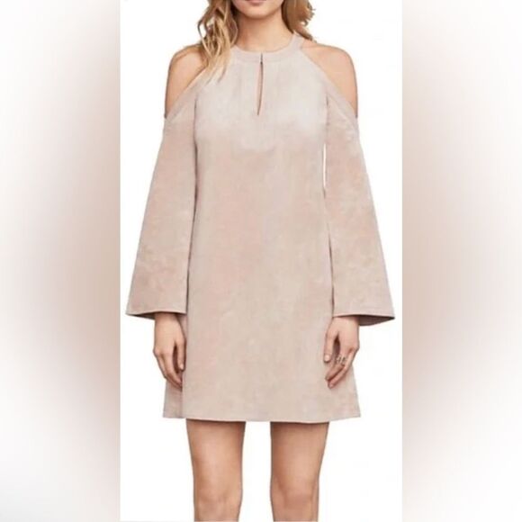 BCBGMAXAZRIA Bare Pink Laguna Faux Suede Bell Sleeve Midi Cold Shoulder NWT Sm - Picture 1 of 9